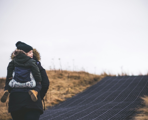 what is a parenting plan in Massachusetts with child on parents shoulders